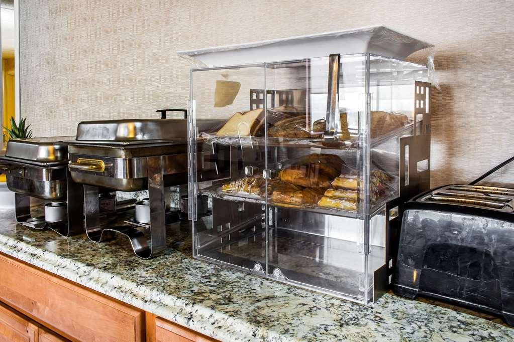 Clarion Hotel Philadelphia International Airport Ессінгтон Ресторан фото
