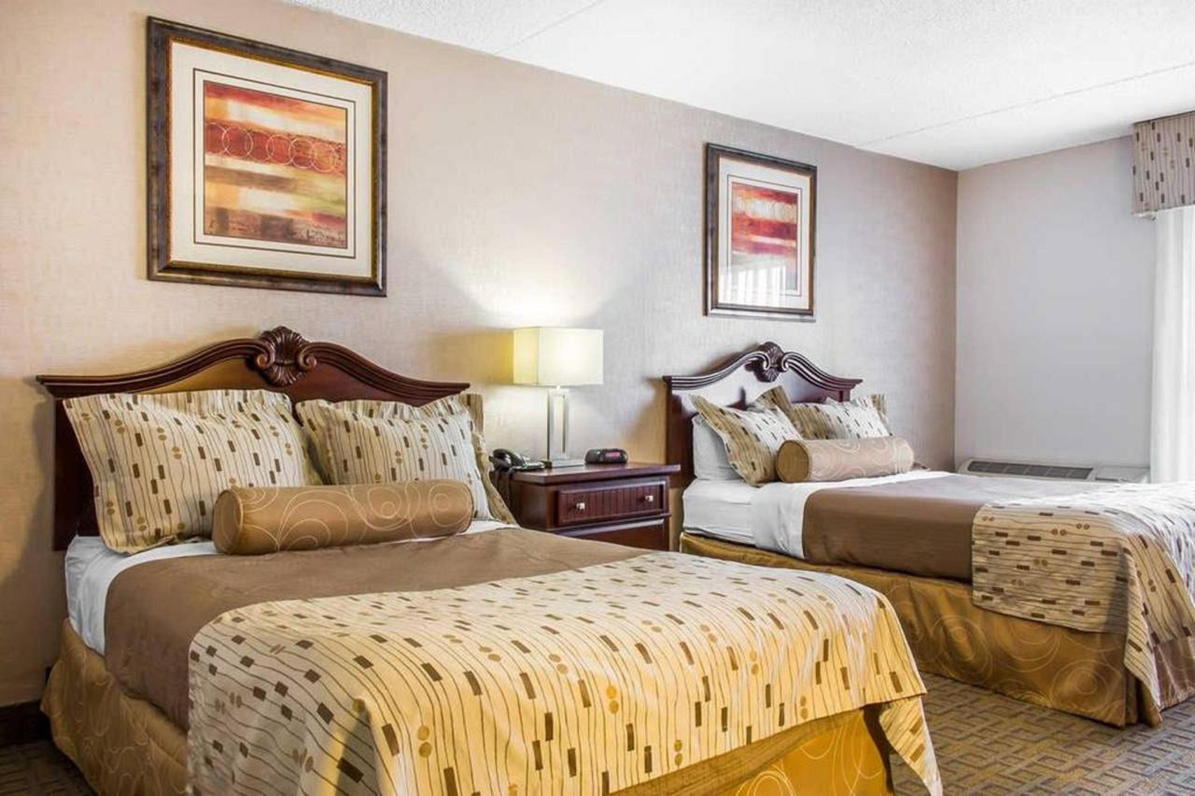 Clarion Hotel Philadelphia International Airport Ессінгтон Екстер'єр фото