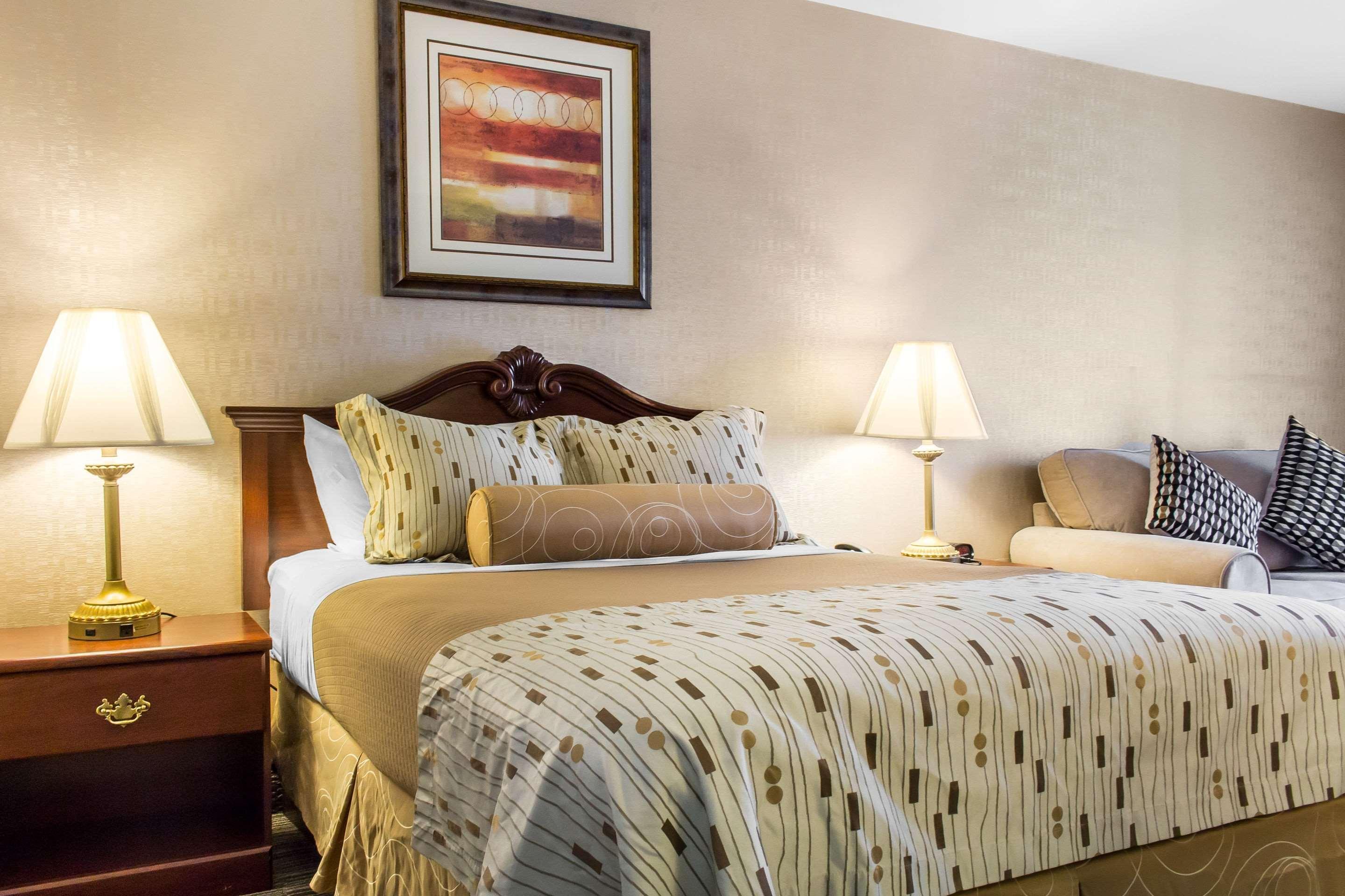 Clarion Hotel Philadelphia International Airport Ессінгтон Екстер'єр фото