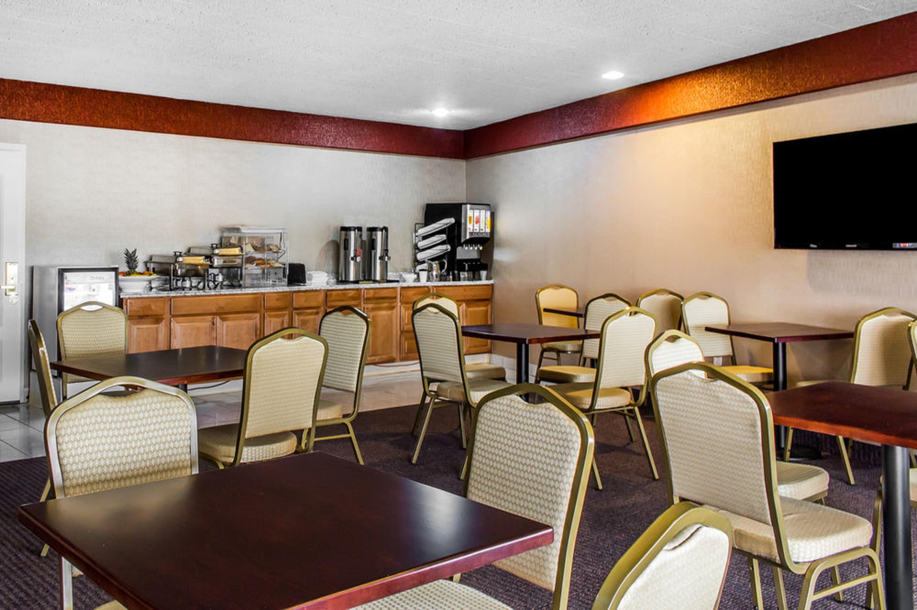 Clarion Hotel Philadelphia International Airport Ессінгтон Екстер'єр фото