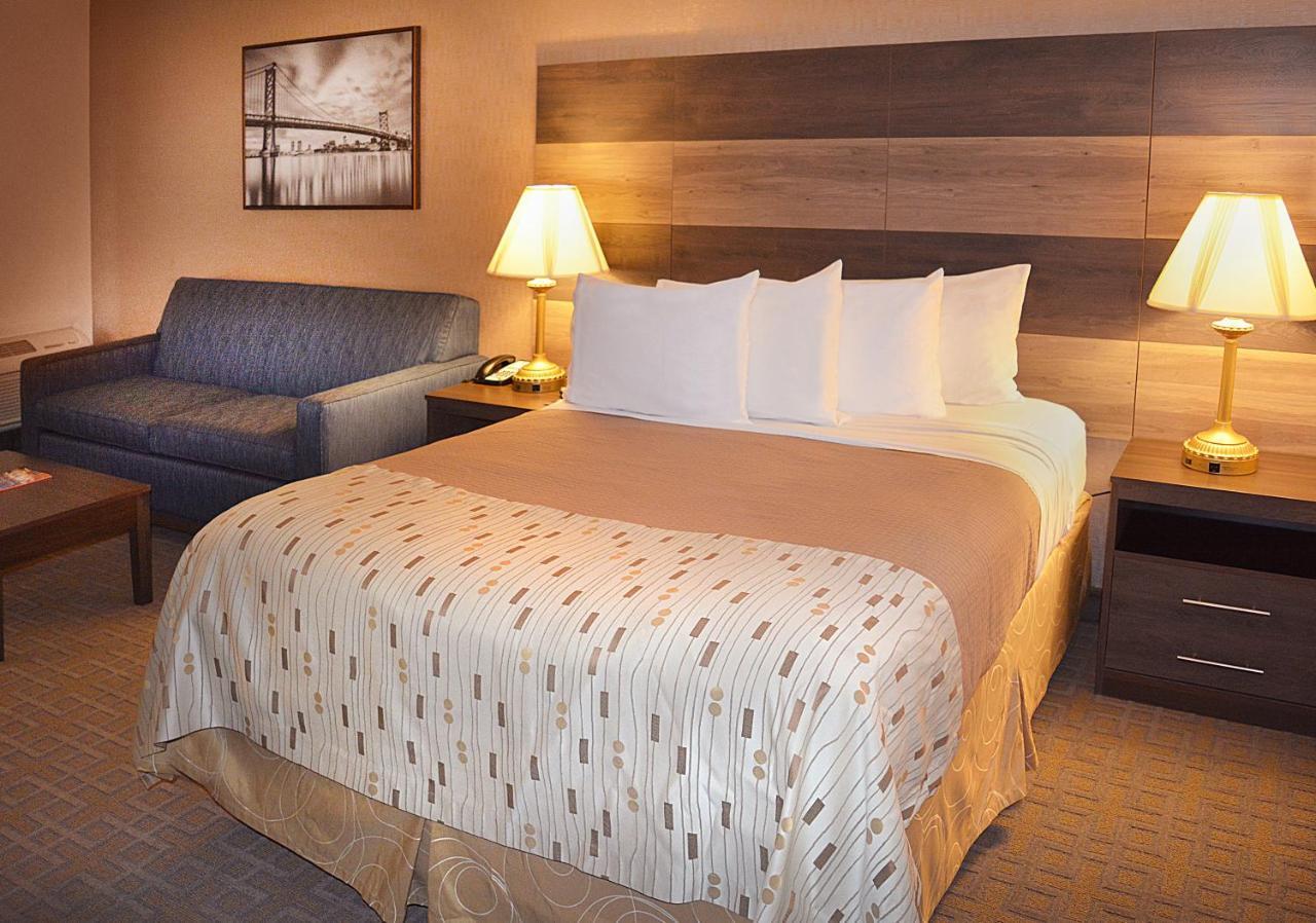 Clarion Hotel Philadelphia International Airport Ессінгтон Екстер'єр фото